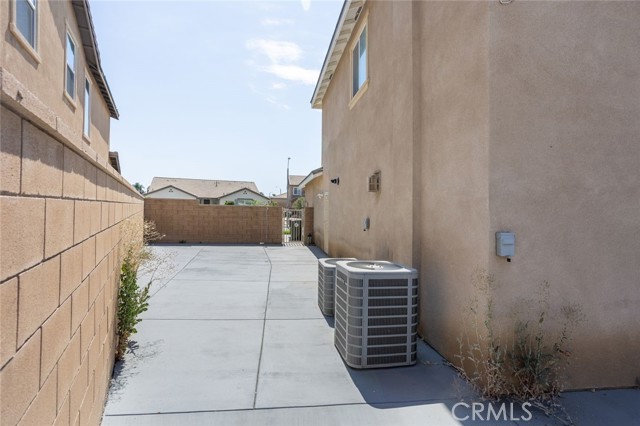 Image 31 of 32 For 5433 Starling Drive