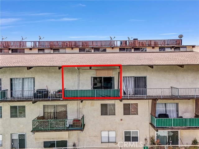 Detail Gallery Image 30 of 35 For 5460 White Oak Ave #E319,  Encino,  CA 91316 - 1 Beds | 1/1 Baths