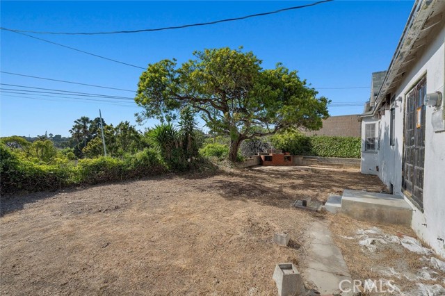 Detail Gallery Image 3 of 13 For 22623 Linda Dr, Torrance,  CA 90505 - 3 Beds | 2 Baths