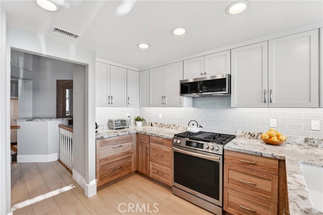 Image 12 of 45 For 17 Antibes  