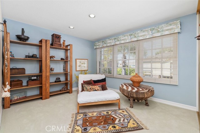 6260 Napoli Court, Long Beach CA: https://media.crmls.org/medias/9447e722-0d17-4785-999f-6d00793053b7.jpg