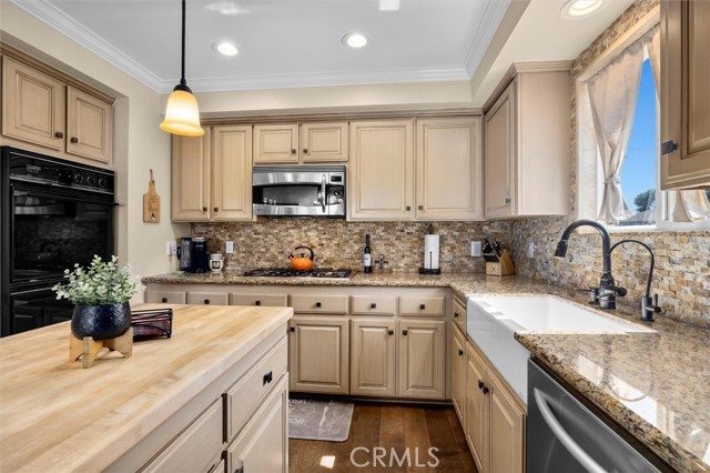 1372 W Sepulveda Street, San Pedro CA: https://media.crmls.org/medias/944848dc-4413-44bc-8b10-d4fd1148ec25.jpg
