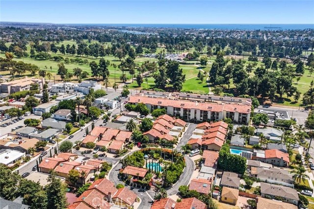 1364 Park Plaza Drive, Long Beach CA: https://media.crmls.org/medias/9448a01a-31f5-49a1-a3ee-cda9e216fdec.jpg