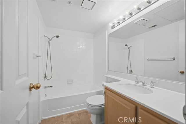 Detail Gallery Image 13 of 35 For 7613 Haven Ave #B,  Rancho Cucamonga,  CA 91730 - 2 Beds | 2 Baths