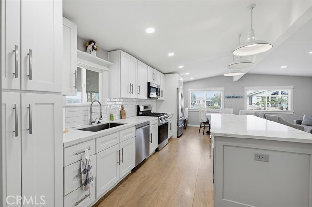 Detail Gallery Image 13 of 31 For 16222 Monterey Ln #79,  Huntington Beach,  CA 92649 - 2 Beds | 2 Baths