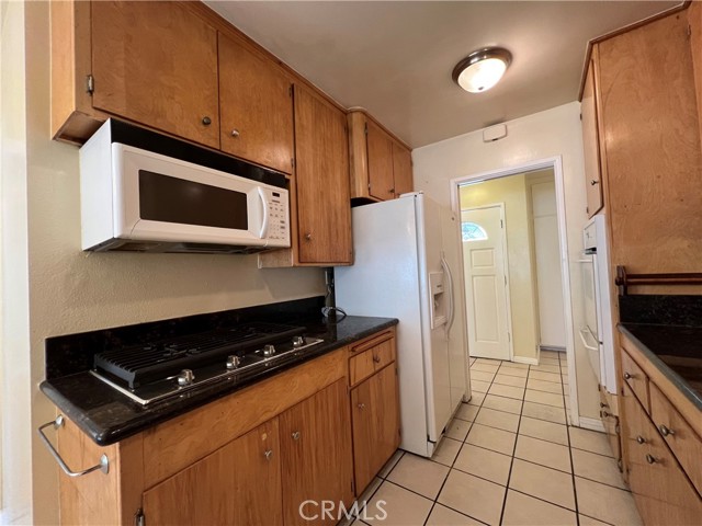 4075 Mount Vernon Avenue, Riverside CA: https://media.crmls.org/medias/944aaaa9-b35e-4531-835e-9be87bbcbad3.jpg