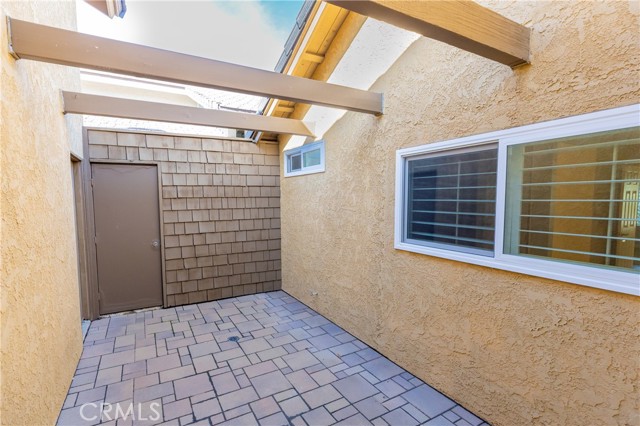 Detail Gallery Image 12 of 44 For 270 Creekwood Ct, Brea,  CA 92821 - 3 Beds | 2 Baths