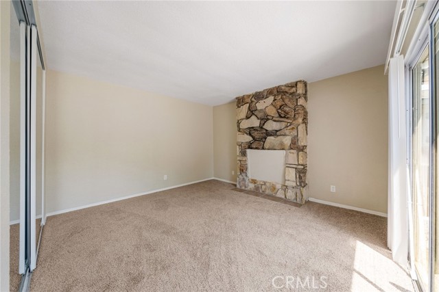122 E 83rd Street, Los Angeles CA: https://media.crmls.org/medias/944ab55b-8e36-4381-9601-47e0828830ae.jpg
