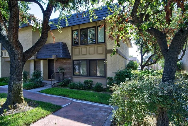 16110 Crystal Creek Lane, Cerritos CA: https://media.crmls.org/medias/944bf42e-95ea-412a-bd38-f032cecc54ce.jpg
