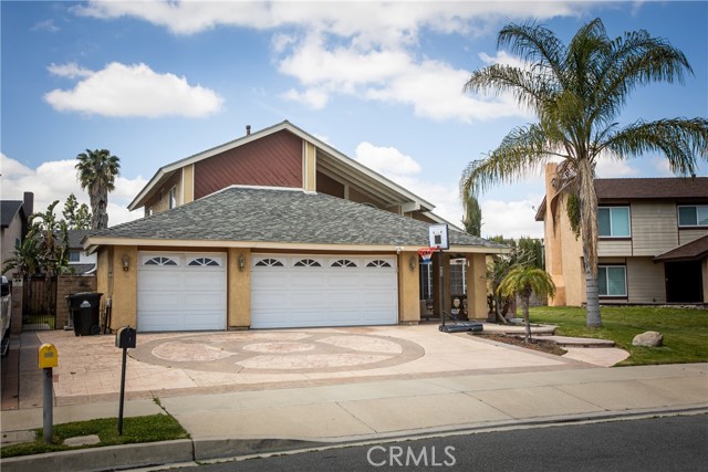 Detail Gallery Image 2 of 35 For 2438 S Calaveras Pl, Ontario,  CA 91761 - 4 Beds | 2 Baths