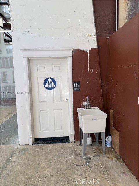  Commercial for Sale in Tehachapi, California