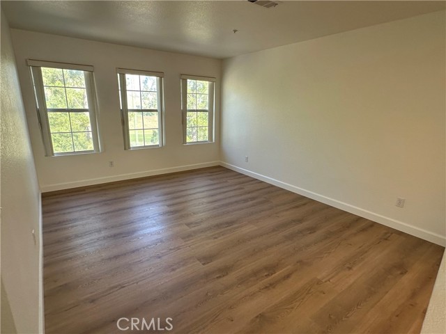 Detail Gallery Image 12 of 19 For 4868 Petersen, Chino Hills,  CA 91709 - 5 Beds | 2/1 Baths