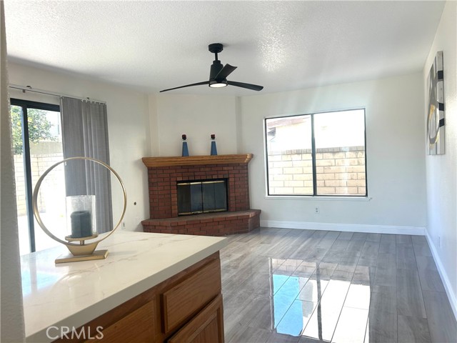 Detail Gallery Image 5 of 30 For 15585 Nueces Ct, Moreno Valley,  CA 92551 - 4 Beds | 3 Baths