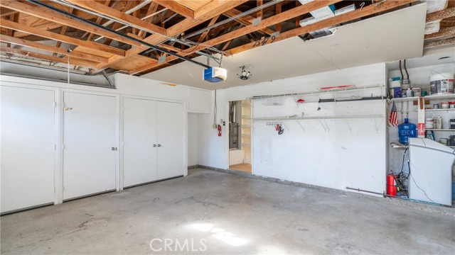 Detail Gallery Image 14 of 29 For 15479 Doris Ct, Moorpark,  CA 93021 - 3 Beds | 2 Baths