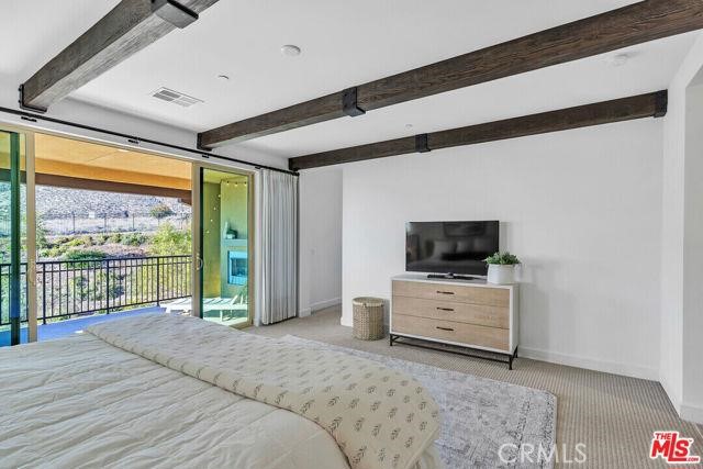 Detail Gallery Image 11 of 30 For 446 via Maggiore, Chula Vista,  CA 91914 - 5 Beds | 4/1 Baths