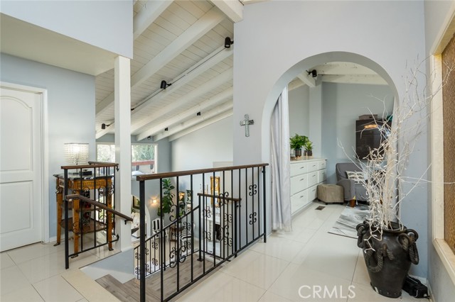 Detail Gallery Image 8 of 73 For 3216 Beaudry Ter, Glendale,  CA 91208 - 4 Beds | 4 Baths