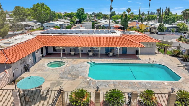 350 S Willow Avenue, Rialto CA: https://media.crmls.org/medias/944e5cea-cf9b-452b-bf70-92f5cb6e5fd2.jpg