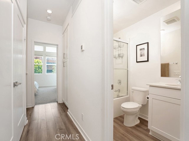 711 S Grable Circle, Orange CA: https://media.crmls.org/medias/945049f7-0a70-4621-8f4e-cdd629691605.jpg