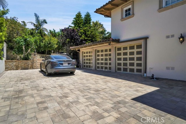 1548 Via Martinez, Palos Verdes Estates, California 90274, 6 Bedrooms Bedrooms, ,6 BathroomsBathrooms,Single Family Residence,For Sale,Via Martinez,PV24118465