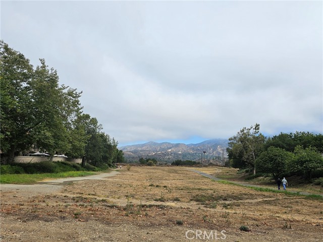 21351 Birdhollow Drive, Rancho Santa Margarita CA: https://media.crmls.org/medias/9450bb40-50db-493d-82af-dde1690b0c70.jpg