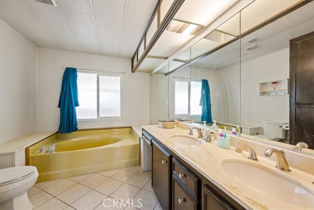 3042 Cruise Circle, Paso Robles CA: https://media.crmls.org/medias/9450deb5-9cdf-4d5a-abeb-e45b47aa600e.jpg