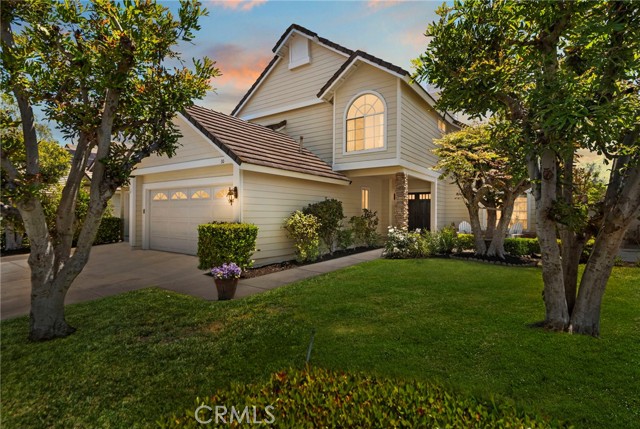 10 Cambridge Court, Coto de Caza CA: https://media.crmls.org/medias/9450f1be-f4e3-4dfd-a864-6f73c0275396.jpg
