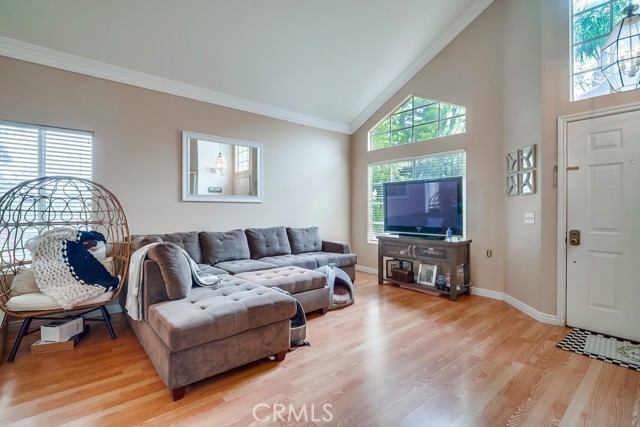 Detail Gallery Image 4 of 24 For 1032 Smoketree Dr, Corona,  CA 92882 - 3 Beds | 2/1 Baths