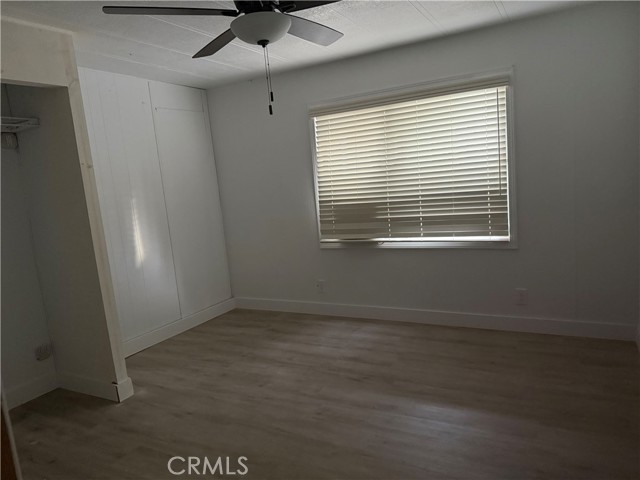 995 Pomona Road, Corona CA: https://media.crmls.org/medias/94512c8b-f01d-417b-bd60-4d947e7bc394.jpg