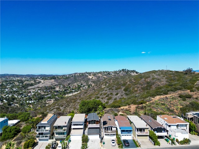 Detail Gallery Image 30 of 32 For 1744 Del Mar Ave, Laguna Beach,  CA 92651 - 2 Beds | 1 Baths