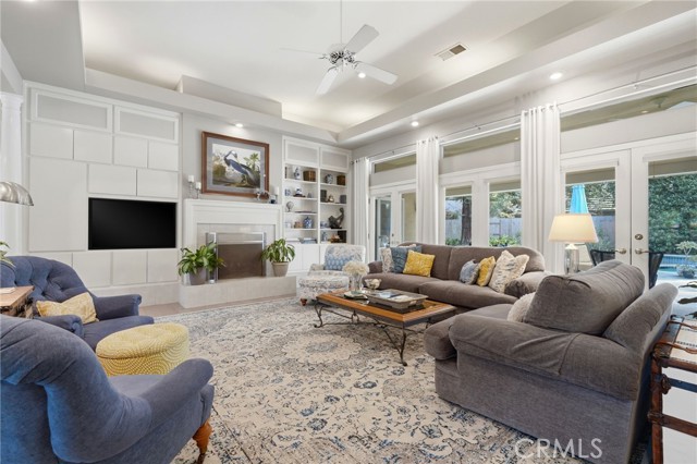 Detail Gallery Image 18 of 61 For 2134 Cottonwood Cir, Visalia,  CA 93277 - 4 Beds | 3 Baths