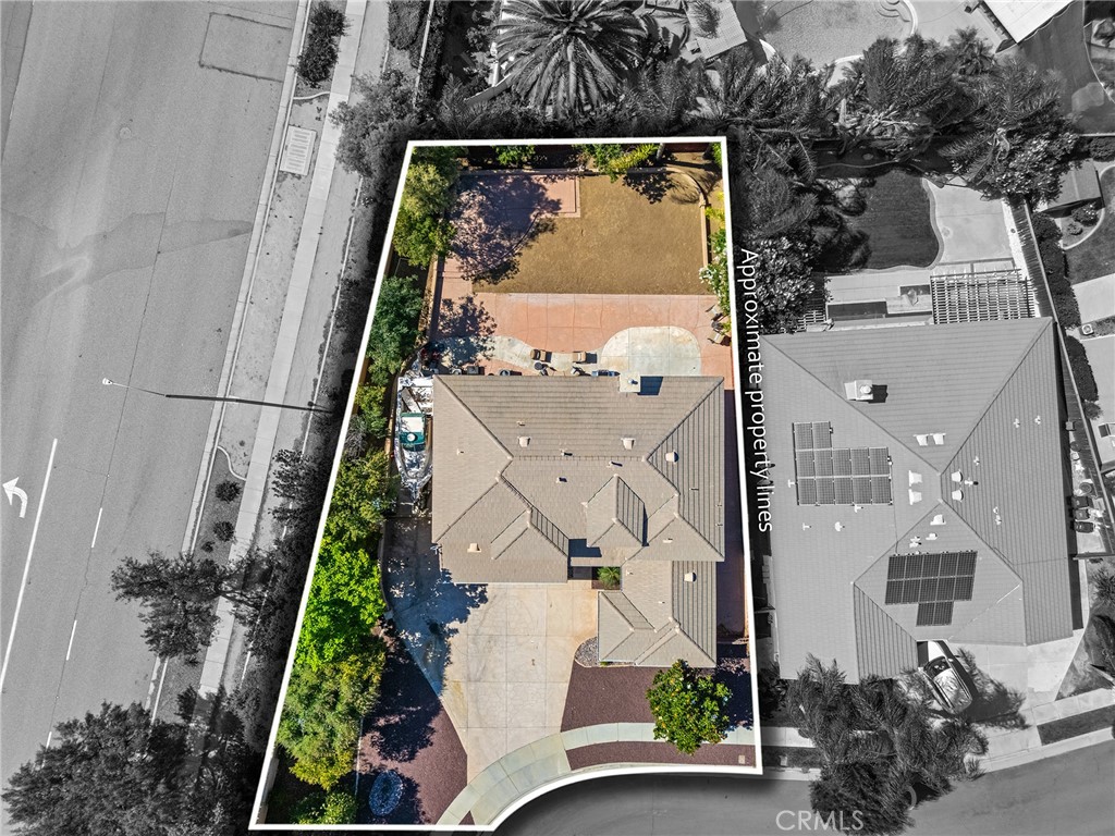 https://media.crmls.org/medias/94530d2e-bda7-4fa4-9d04-d42357547035.jpg?preset=X-Large