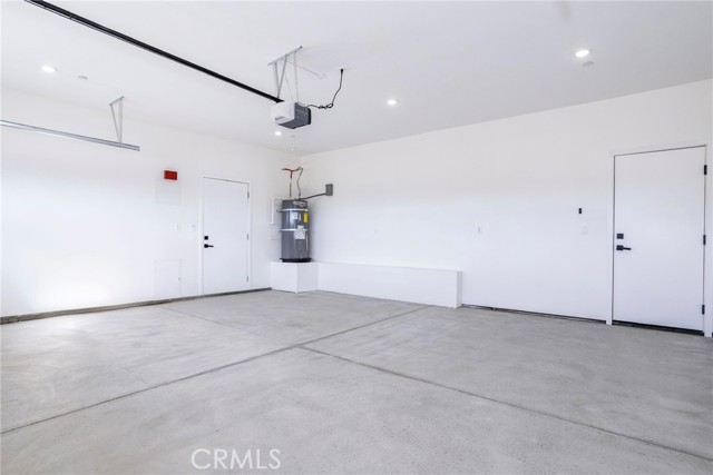 Detail Gallery Image 15 of 22 For 8413 Viburnum Ave, California City,  CA 93505 - 3 Beds | 2 Baths