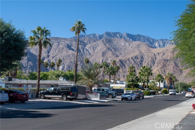 Detail Gallery Image 32 of 32 For 760 E Cottonwood Rd #4,  Palm Springs,  CA 92262 - 2 Beds | 2 Baths