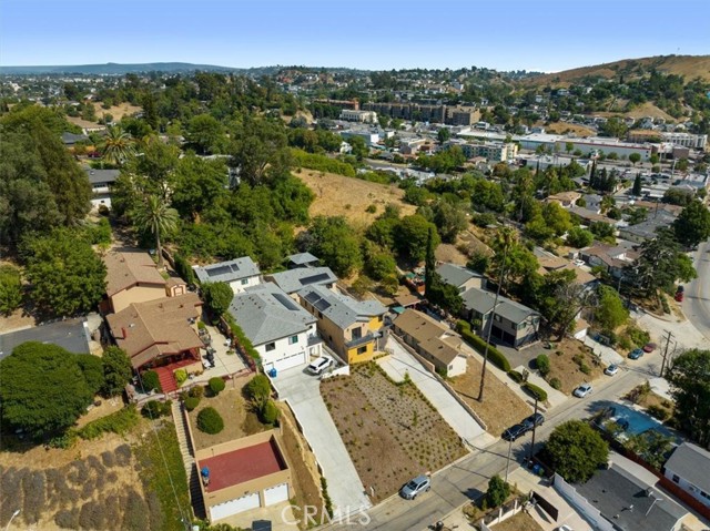 3722 Lomitas Drive, Los Angeles CA: https://media.crmls.org/medias/9454eee9-c04a-463b-b86d-d5bed53f243e.jpg