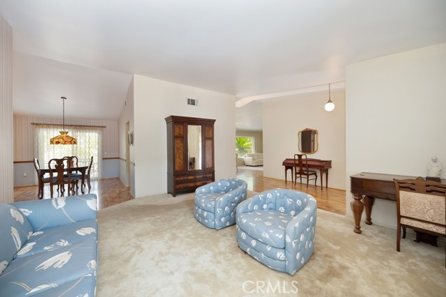 30590 Plumas Street, Lake Elsinore CA: https://media.crmls.org/medias/9455027d-ab64-44fd-93f7-be48098c064d.jpg