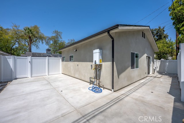 Detail Gallery Image 14 of 17 For 6148 Morella Ave, North Hollywood,  CA 91606 - 2 Beds | 2 Baths
