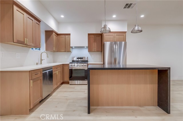 Image 12 of 19 For 3415 Bellevue Avenue