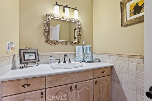 Detail Gallery Image 19 of 45 For 32512 Azores Rd, Dana Point,  CA 92629 - 4 Beds | 2/1 Baths