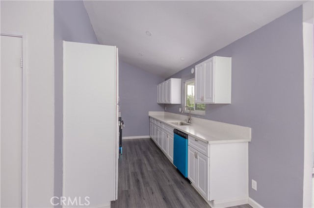 Detail Gallery Image 10 of 22 For 12685 Kitching, Moreno Valley,  CA 92553 - 4 Beds | 2 Baths