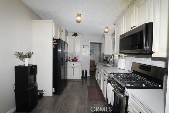 Detail Gallery Image 43 of 55 For 913 S.Grand Ave #30,  San Jacinto,  CA 92582 - 4 Beds | 2 Baths
