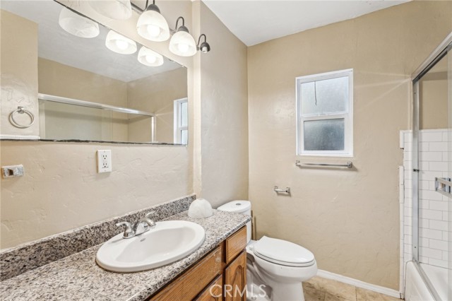 124 W 110th Street, Los Angeles CA: https://media.crmls.org/medias/94584c2e-3a9c-47ec-bf8f-3130aed2e2c1.jpg