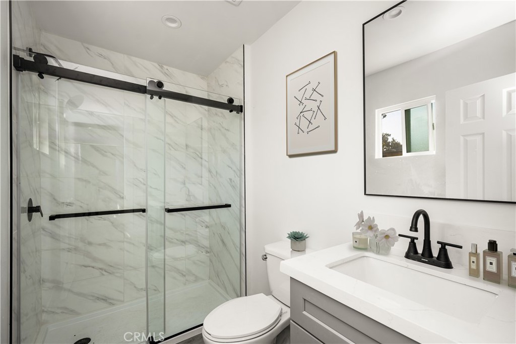 MLS #WS25258898 image #9