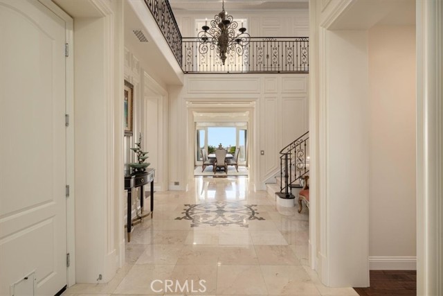 Detail Gallery Image 5 of 60 For 9 Vista Alberi, Newport Coast,  CA 92657 - 6 Beds | 6/1 Baths