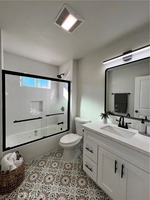 Detail Gallery Image 18 of 23 For 5431 5th, Los Angeles,  CA 90043 - 3 Beds | 1 Baths