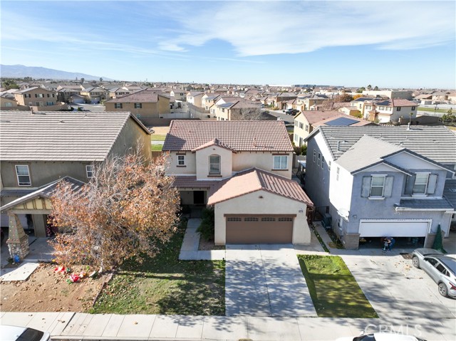 Detail Gallery Image 2 of 35 For 8770 Redondo Ave, Hesperia,  CA 92344 - 3 Beds | 2/1 Baths