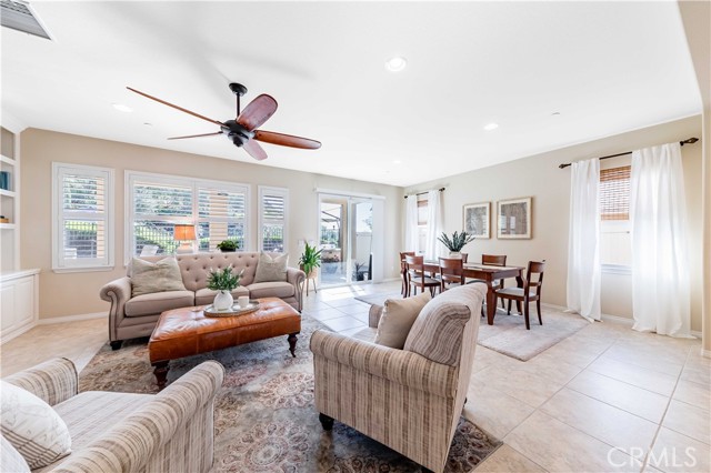 Detail Gallery Image 13 of 57 For 44343 Revana St, Temecula,  CA 92592 - 4 Beds | 3/1 Baths