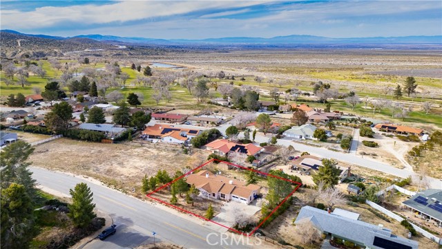 Detail Gallery Image 4 of 24 For 32019 Crystalaire Dr, Llano,  CA 93544 - 3 Beds | 2 Baths