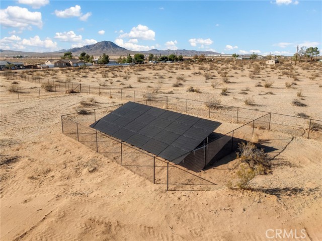 16944 Pauhaska Road, Apple Valley CA: https://media.crmls.org/medias/945c4d54-eb94-40e6-95b5-2bc6cb15e3a6.jpg