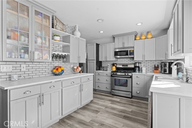 Detail Gallery Image 7 of 23 For 376 Jullien Dr, Santa Maria,  CA 93455 - 3 Beds | 2 Baths