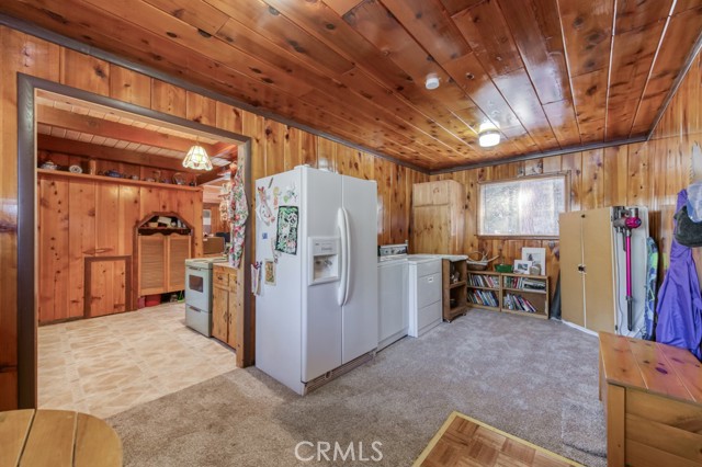 Detail Gallery Image 17 of 38 For 41391 Musick Dr, Shaver Lake,  CA 93664 - 2 Beds | 1 Baths